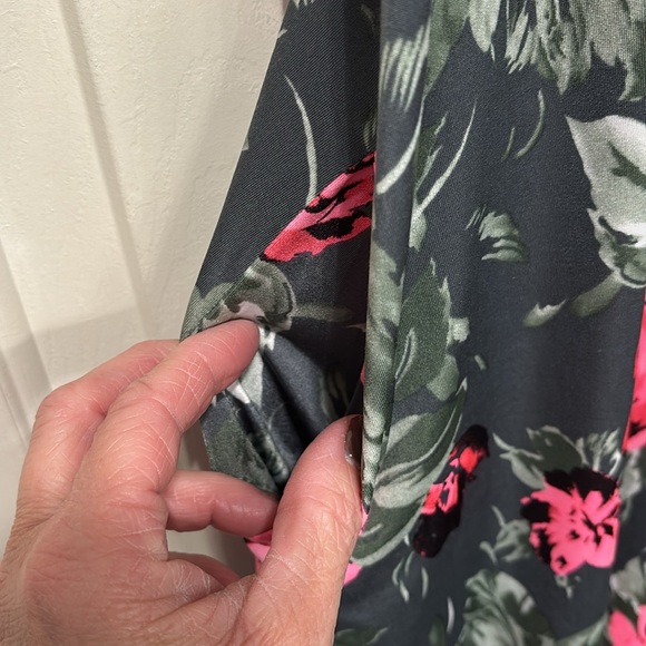 Floral Dress - Picture 4 of 6